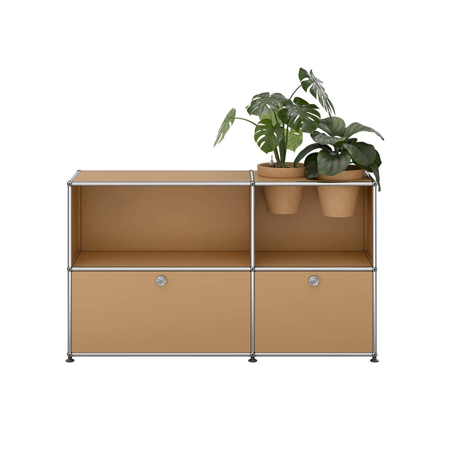 USM Haller Sideboard mit Pflanzentöpfen